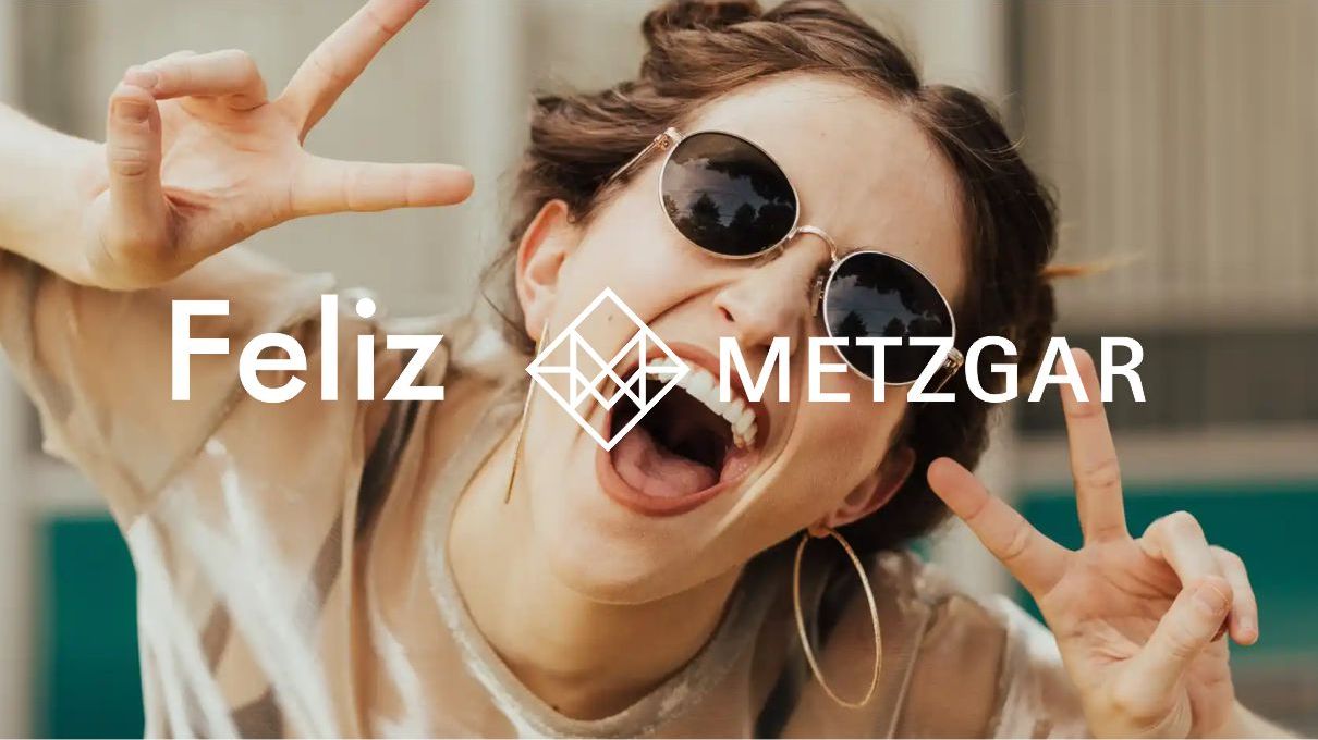FELIZ EN  MI  METZGAR